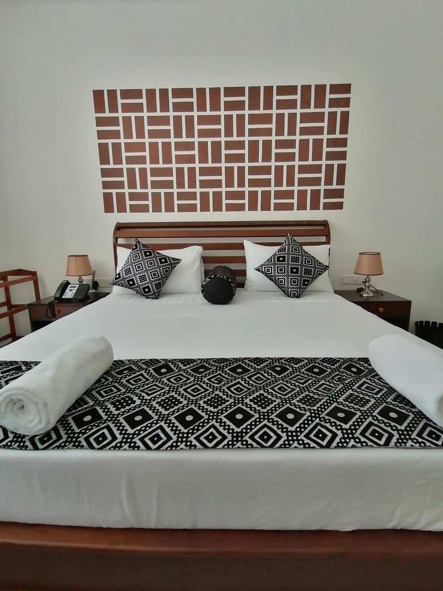 Ara Beach Resort Мирисса Экстерьер фото